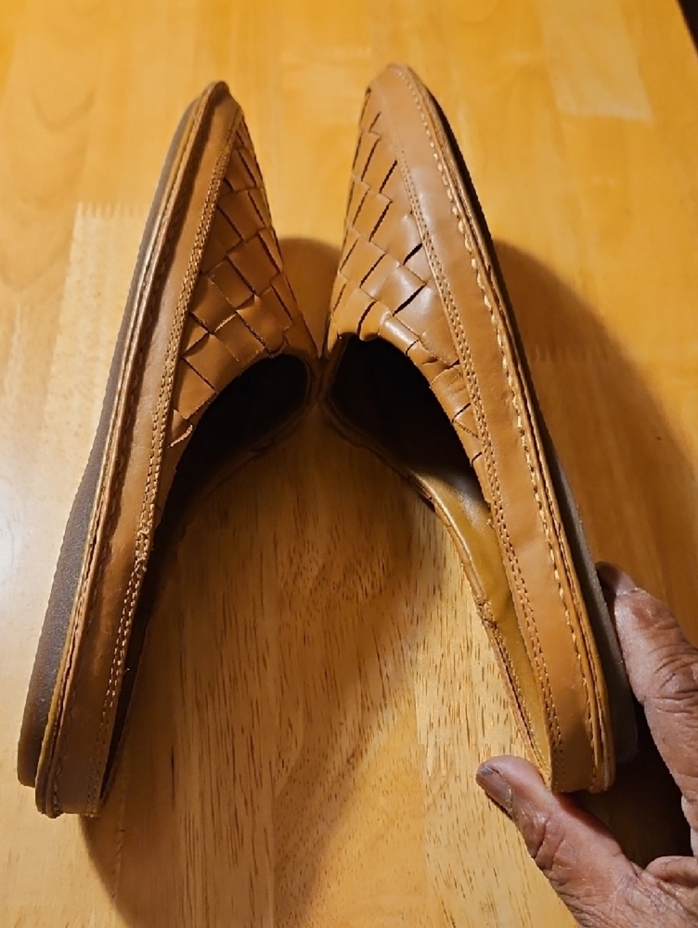 Vince Woven All Leather Slip-On Mules in Cognac - Picture 6 of 9